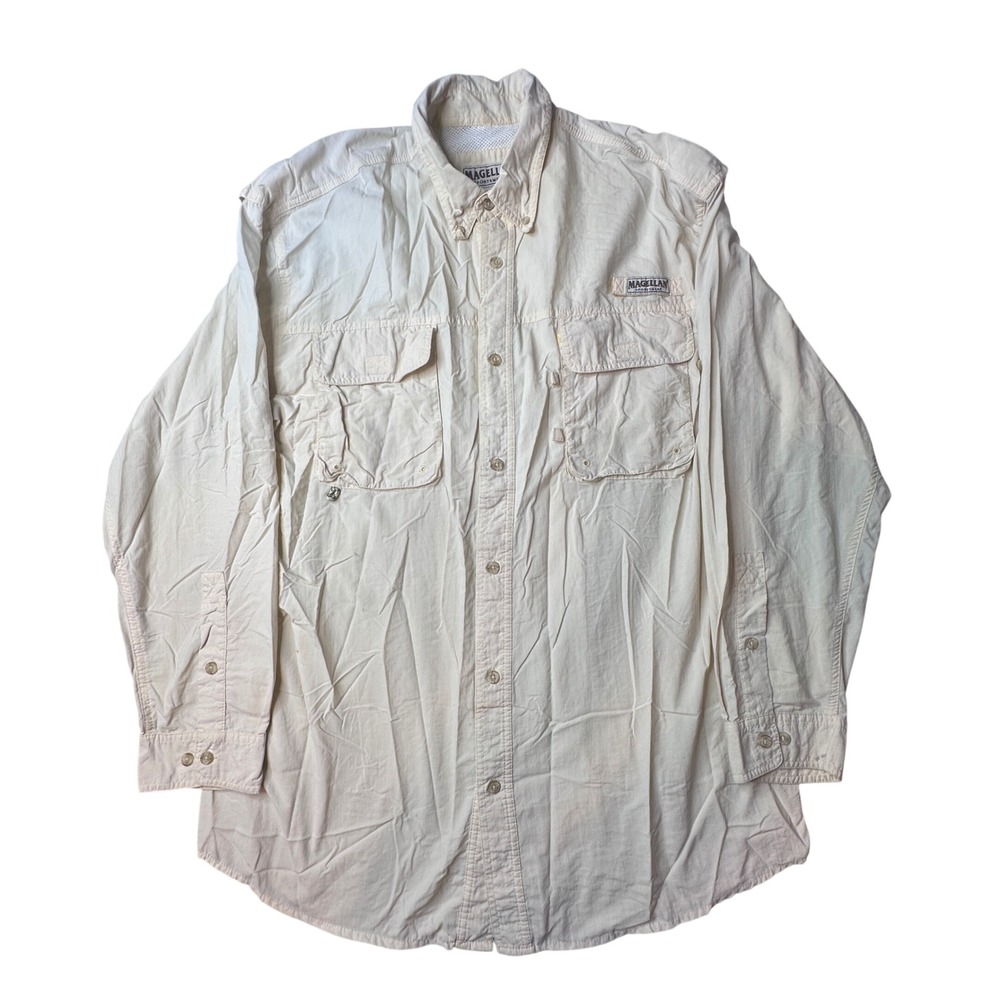 Magellan Fishing Shirt Men XL Cream Long Sleeve Button Up Vented Utility Pockets